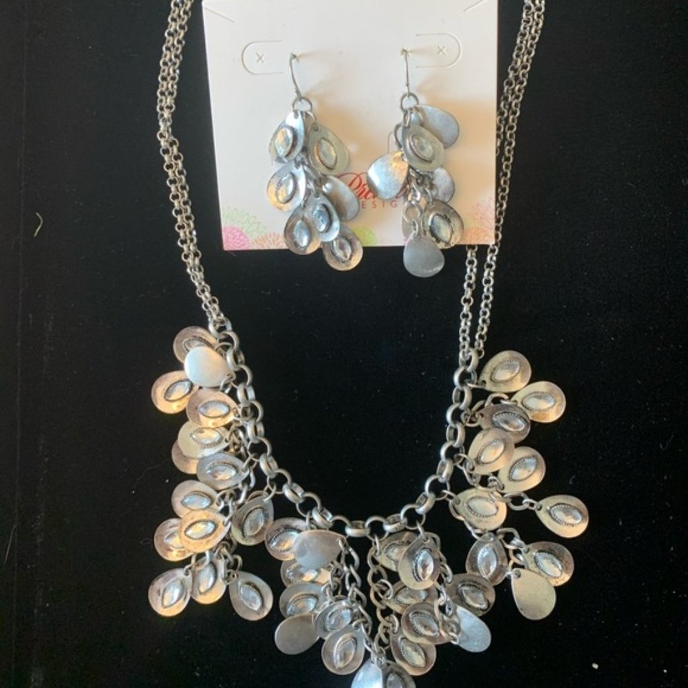 Necklace + earrings